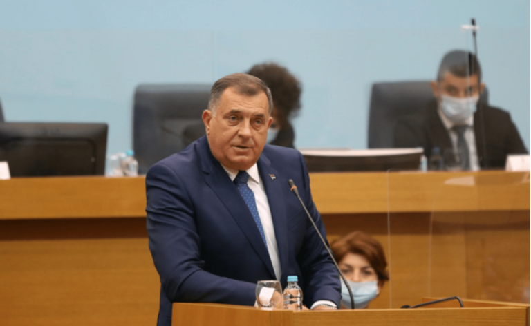 Dodik dao rok od sedam dana da se poništi Šmitov zakon i najavio reakcije: „U Parlamentu BiH ćemo odluke proglasiti neprihvatljivim“