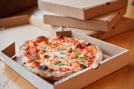 Godinama je održavao domen za 20 dolara, da bi ga kasnije prodao za milione: Ovo je priča iza „www.pizza.com“