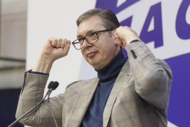 Vučić: „Hoće da nam ukinu državu Srbiju“; „Ako ne smete Đilasa, stavite na čelo liste Rot, Šider, Šenak“