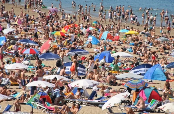 „Kao Ulcinj, nema razlike“: Objava sa popularne plaže šokirala ljude na društvenim mrežama FOTO