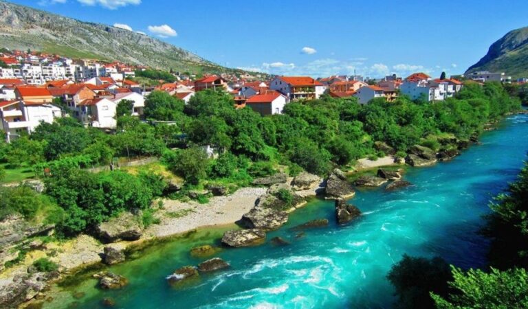 Stanovništvo će tijelima braniti Neretvu od gradnje elektrana (FOTO)