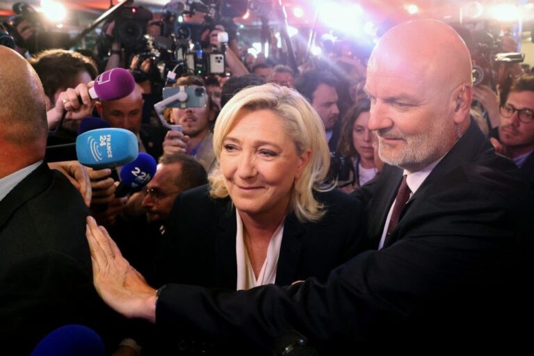 Le Pen: Spremni smo da preuzmemo vlast