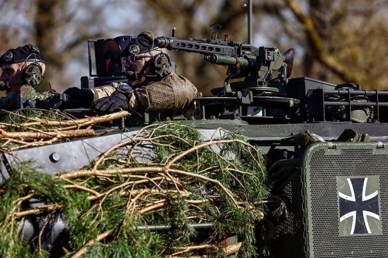 Bundestag: NATO armije samostalno mogu ići u Ukrajinu, to ne znači uključenje Saveza u rat