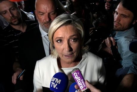 Marin Le Pen se oglasila: Pobjeda je samo odložena