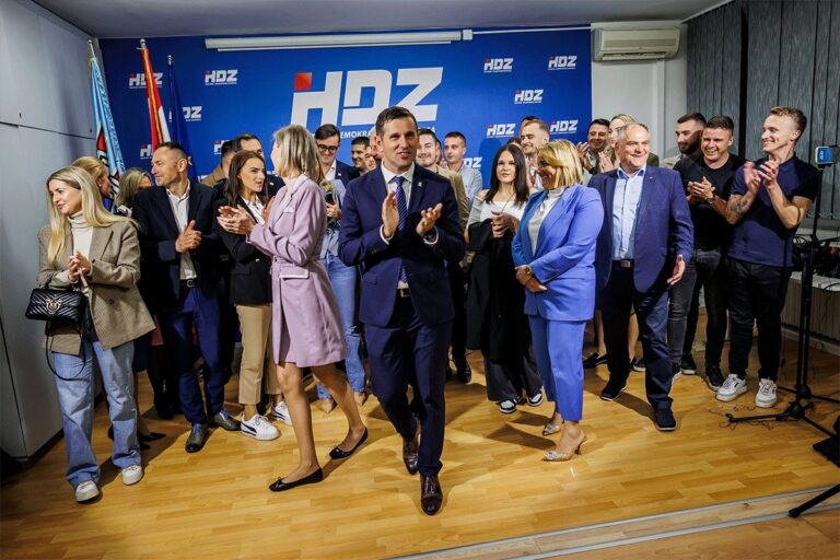 Izborna noć u Hrvatskoj: Rezultati na strani HDZ-a, u SDP nisu zadovoljni