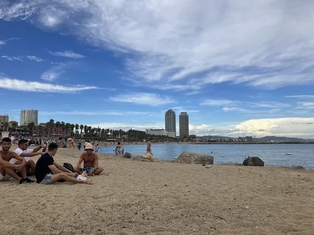 Na ostrvu Tenerife turisti masovno nestaju: Policija traga za 11 osoba, sumnja se da je u sve umješana mafija (FOTO)