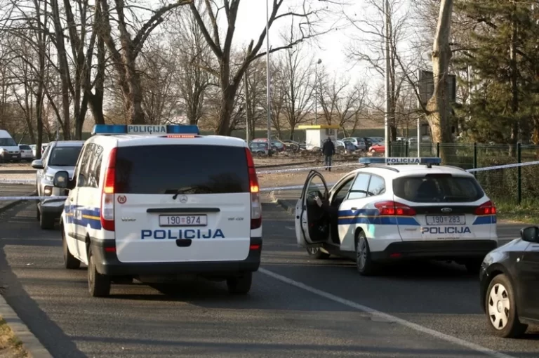 Zagreb: Učiteljica se sa učenicima zaključala u učionicu zbog 9-godišnjaka i njegovih roditelja: „Ovo je prestrašno“