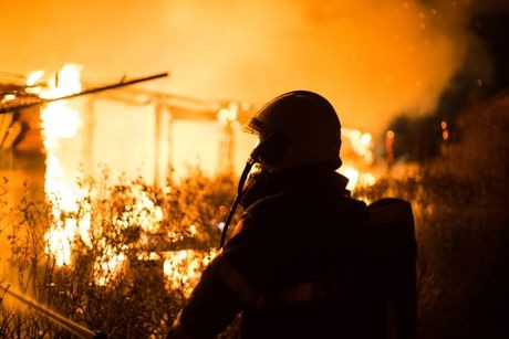 Užas u Zenici: Izbio požar na kući, poginule dvije sestre