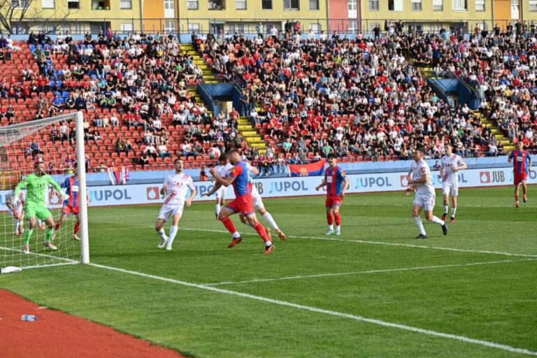 Borac savladao Slogu: Grahovsc odlučio pobjednika