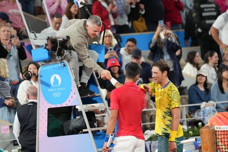 Ebden rekao Novaku na mreži da mu je upravo završio karijeru, uslijedio je odgovor zbog kojeg su se svi smijali