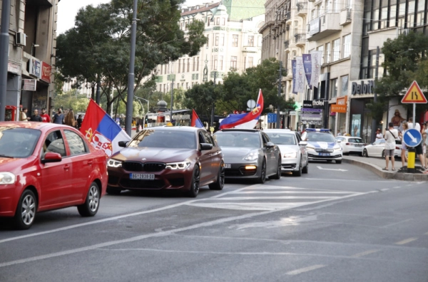 Beograd u transu: Nevjerovatne scene FOTO