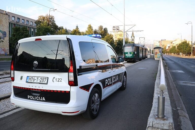 Sarajevo: Zbog incidenta u tramvaju na Dolac Malti uhapšene tri osobe