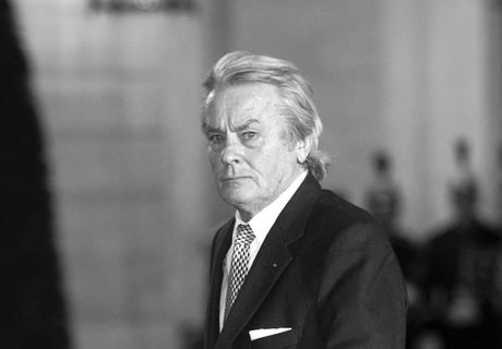 Preminuo Alen Delon