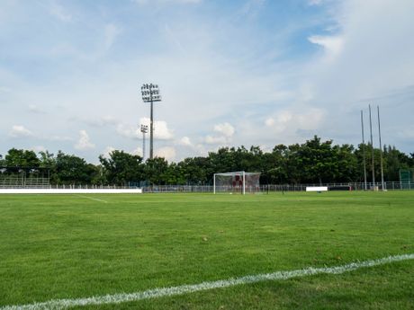 Horor na fudbalskom terenu: Muškarac sa kapuljačom uleteo sa nožem i ubodima usmrtio dječaka (11)