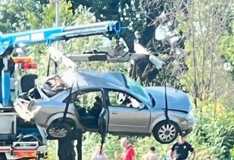 Ovako izgleda olupina u kojoj su poginula djeca i vozač: Audi smrti sklonjen sa pruge kod Lajkovca