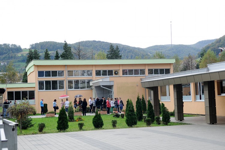 Najveća škola u Srpskoj traži pedagoga isključivo bez radnog iskustva