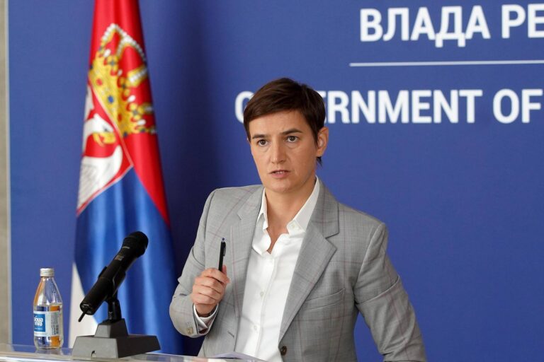 Ana Brnabić smiruje javnost u Srbiji: „Litijum nije opasan, pričala mi je tetka, a ja znam periodni sistem elemenata“