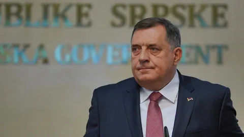 Dodik: Krišto se ponaša kao nenavođena raketa"