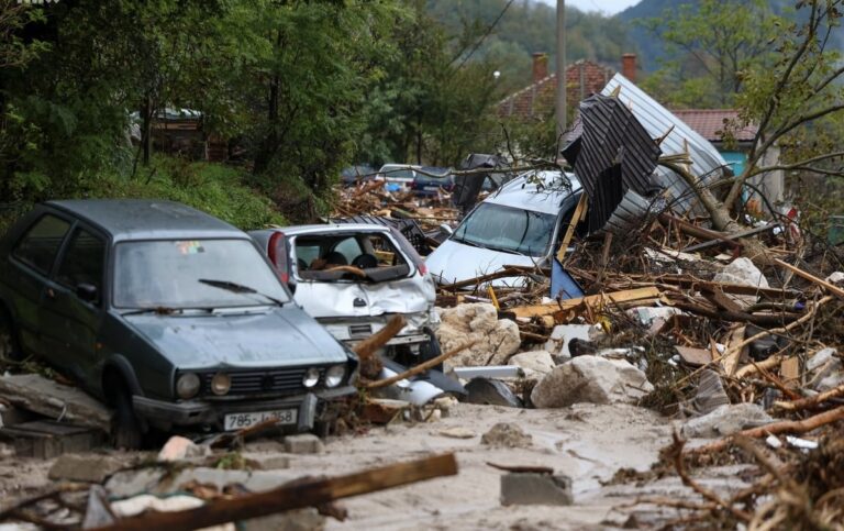 Apokaliptične scene iz Donje Jablanice: Stradalo najmanje 16 osoba, pozovite 17039 i  donirajte novac ugroženima