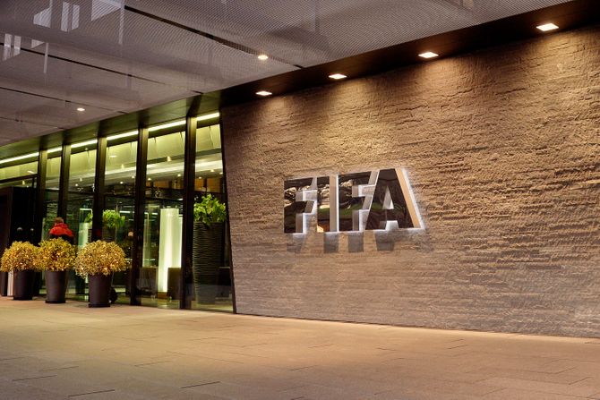 Fudbaleri se udružili protiv FIFA-e: Ugrožava naše zdravlje