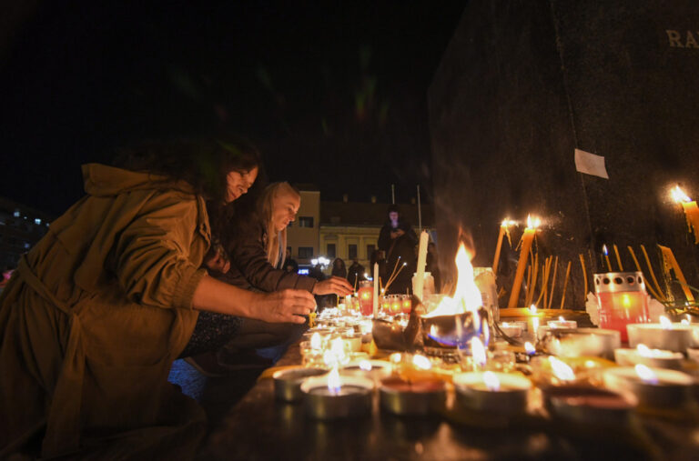 „Ovu bol možemo prevazići samo solidarnošću i …“ Poznate ličnosti apeluju na sve FOTO/VIDEO