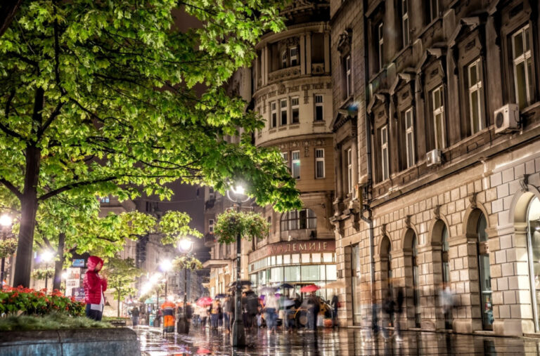 Djevojka napadnuta zbog kape usred Beograda FOTO