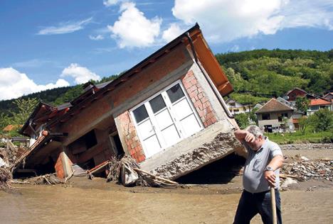 Upaljen narandžasti alarm: Poplaviće?