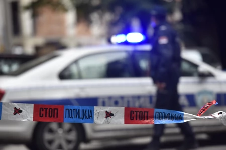 Pucnjava u Kovinu: Policija na nogama; Otac i sin u teškom stanju