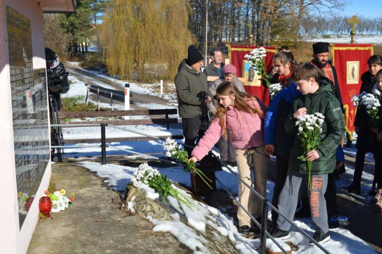 Služen parastos u Pukišu žrtvama ustaškog terora