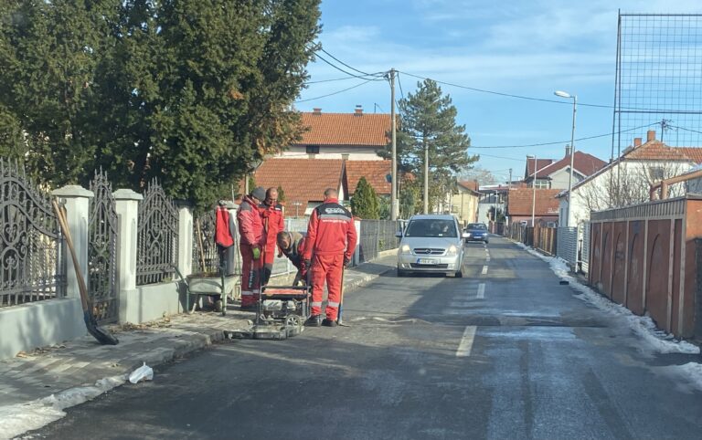 Uklonjen ležeći policajac u Ulici Laze Kostića: Zahvaljujemo!