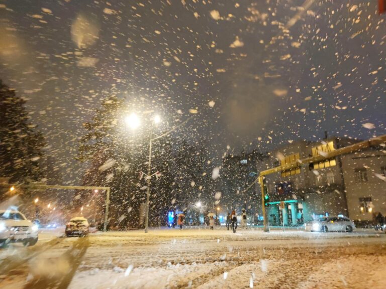 U Banjaluci pada snijeg