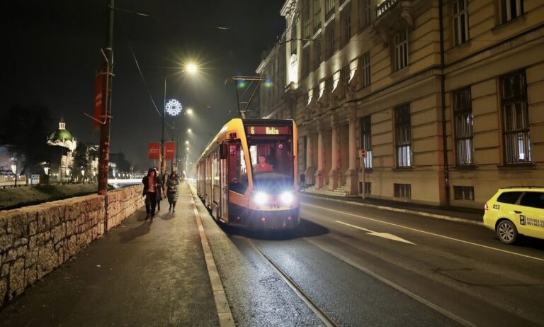 Tramvaji u Sarajevu opet prave puni krug: Linija Ilidža – Baščaršija ponovo u funkciji