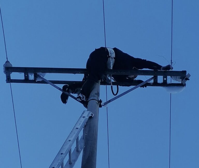 Saopštenje Elektro-Bijeljine: Radnici uspješno otklanjaju kvarove FOTO