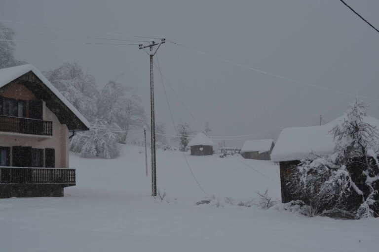 U Srpskoj jutros izmjereno minus 15 stepeni