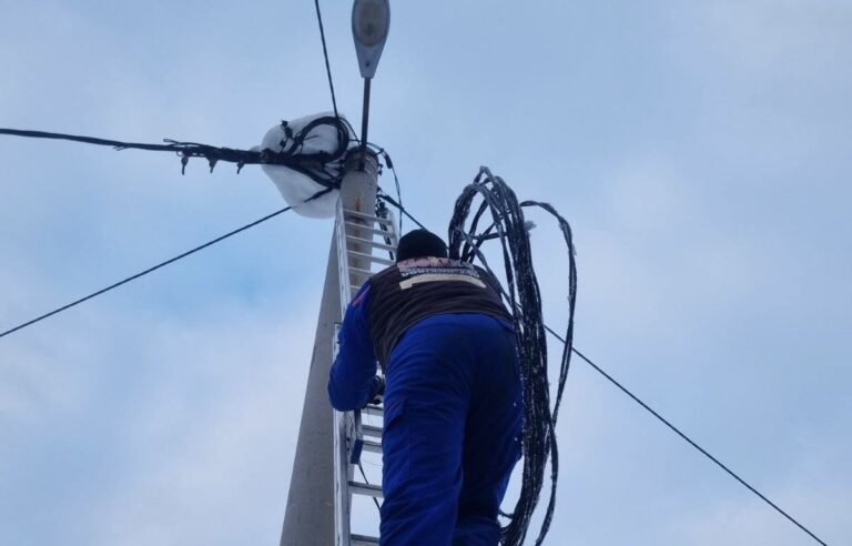 Sastanak rukovodstva Elektro-Bijeljine i delegacije nezadovoljnih građana opštine Lopare: Značajna ulaganja u rekonstrukciju mreže