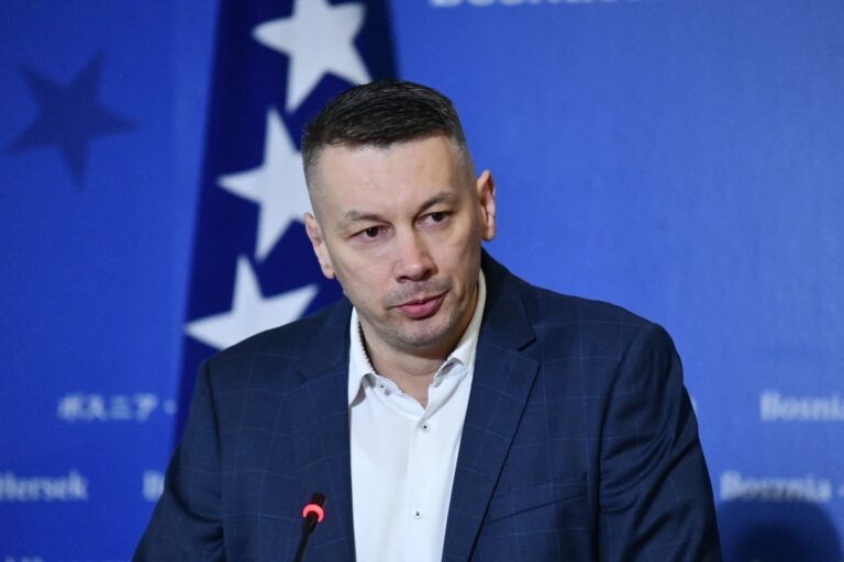 Nenad Nešić: Podnosim neopozivu ostavku iz moralnih razloga!