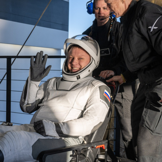 Astronauti se vratili na Zemlju posle skoro 10 meseci u svemiru FOTO/VIDEO