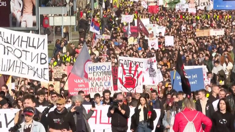 Studenti u blokadi uputili pismo narodu Srbije: „Svi u zborove“