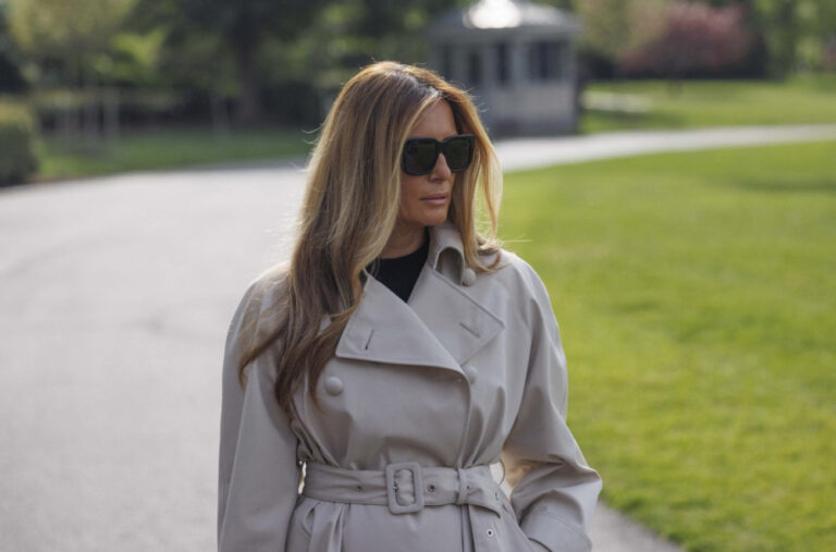 Melanija Tramp poručila Putinu: „Učinićete više od samog služenja Rusiji“ FOTO