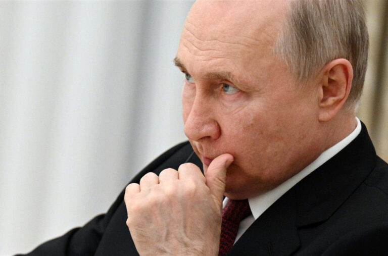 Putin izaziva: „Jeste li zaista spremni da primenite pretnje?“