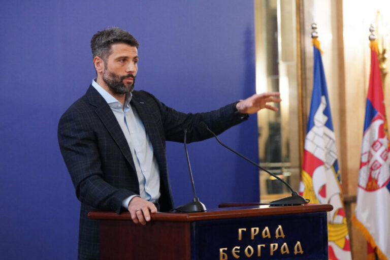 Šapić uzburkao javnost: Smetaju mi i „Ćacilend“ i ostale blokade, neću biti član Pokreta za narod i državu