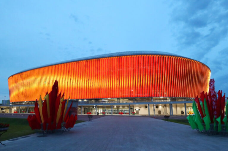 Kina poklonila Belorusiji nacionalni stadion! FOTO