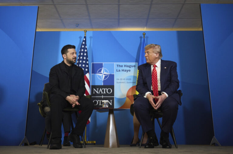 Sastali se Zelenski i Tramp: Oglasio se ukrajinski predsjednik nakon razgovora FOTO