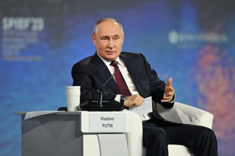 Putinovo jezivo upozorenje: To će vam biti poslednja greška