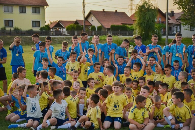 Škola fudbala Soccer kids Bijeljina danas slavi svoj 14. rođendan!!!