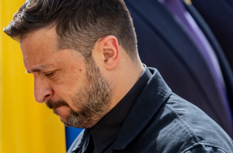 Kijev u očaju; Gdje je obećano?