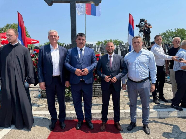 Majevičani sa delegacijom opštine na obilježavanju stradanja Srba iz srednjeg Podrinja i Birča