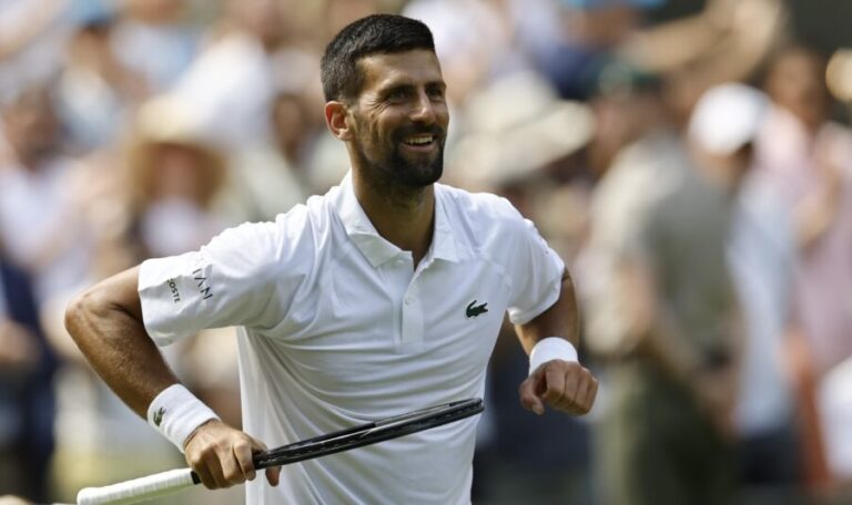 Novak ne prestaje da pumpa: Raspametio Vimbldon, totalna ludnica u Londonu FOTO