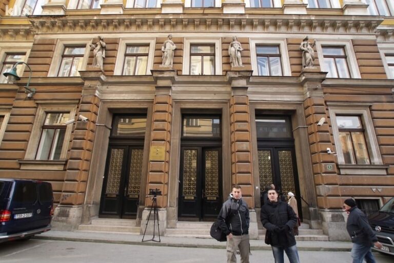 Katastrofa u Sarajevu: Odvezao djevojčicu (12) u šumu pa je prisilio na polnu radnju