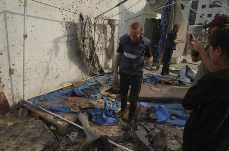 Izrael napada noću: Najmanje 11 mtrvih